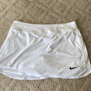Nike White Tennis Skirt NWT